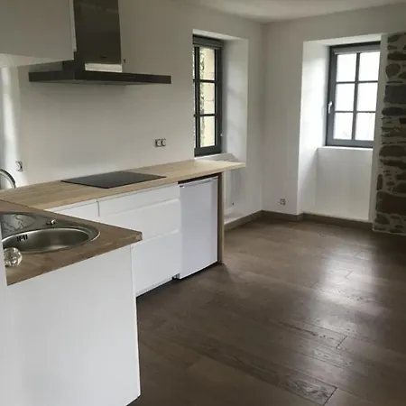 Apartment Centre De *